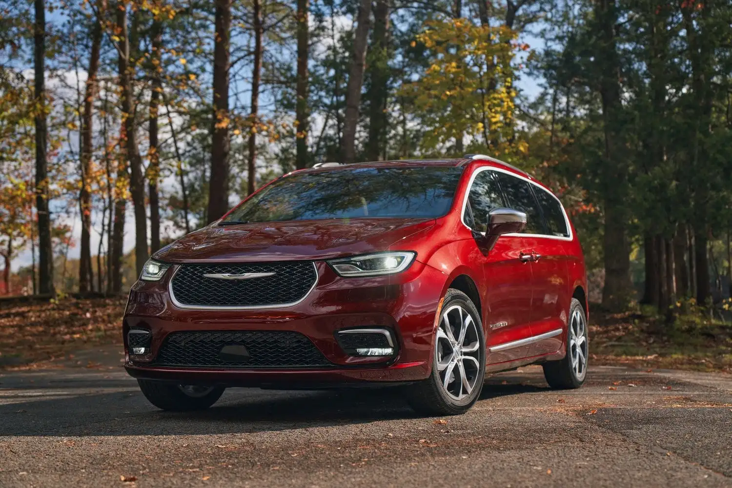 Review: 2021 Chrysler Pacifica (facelift 2021) 3.6 Pentastar V6 (291 Hp) AWD Automatic