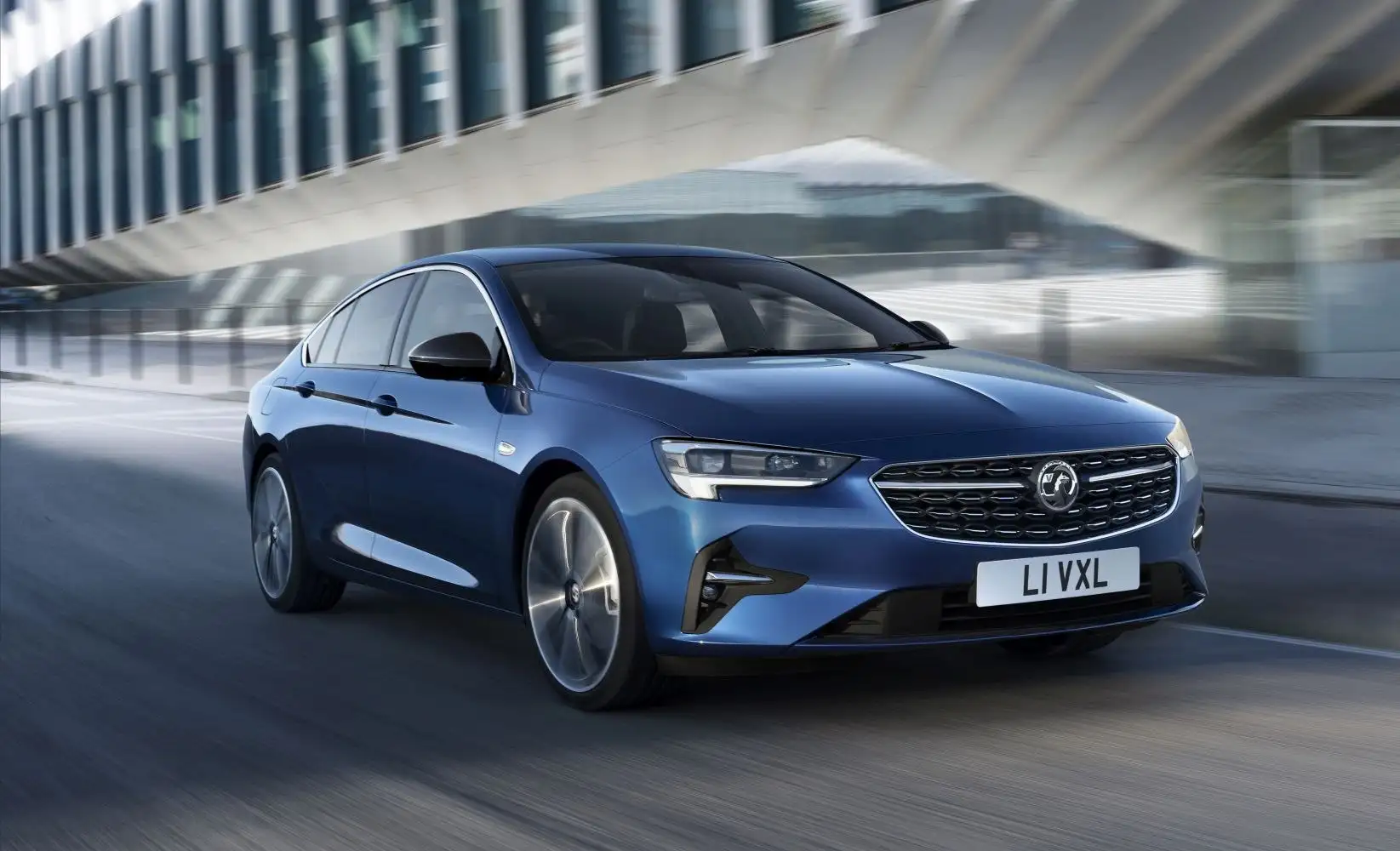 Review: 2020 Vauxhall Insignia II Grand Sport (facelift 2020) 2.0 Turbo D (174 Hp)